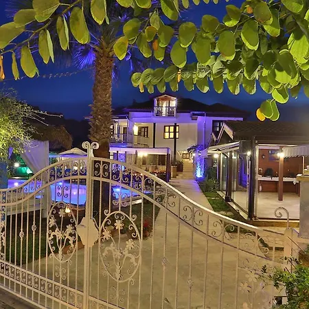 Отель Boutique 2*
